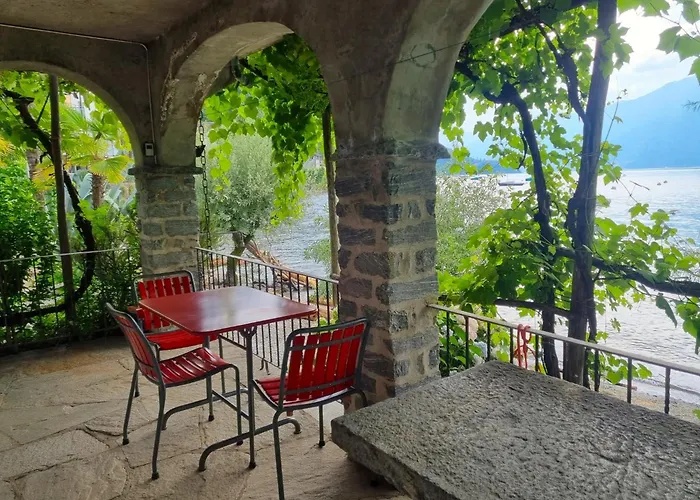 Lägenhet Casa Andrea By Fewotessin *